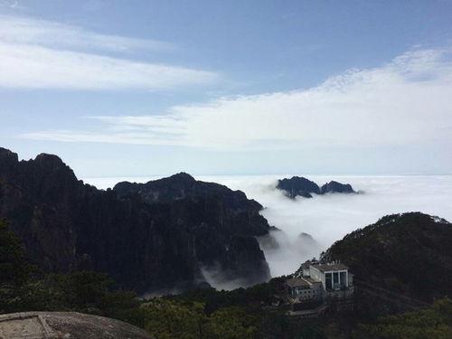 今日头条黄山云海,壮美奇观，云雾缭绕的仙境画卷