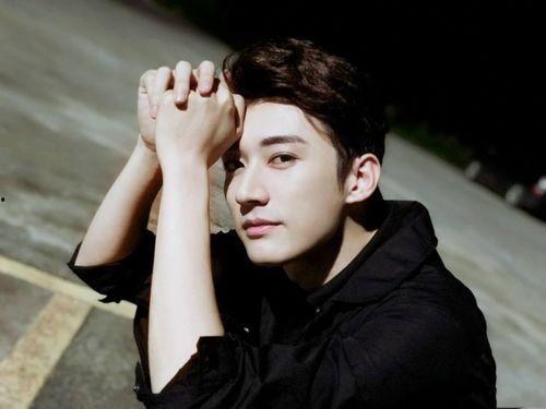 刘学义娱乐圈爆料客,揭秘明星幕后故事