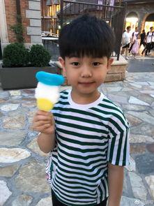 网红小鱼儿的图片大全,萌态百出，图片大全带你领略可爱瞬间