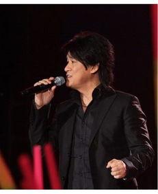 梦见明星周华健唱歌,周华健歌声唤醒的奇妙之夜